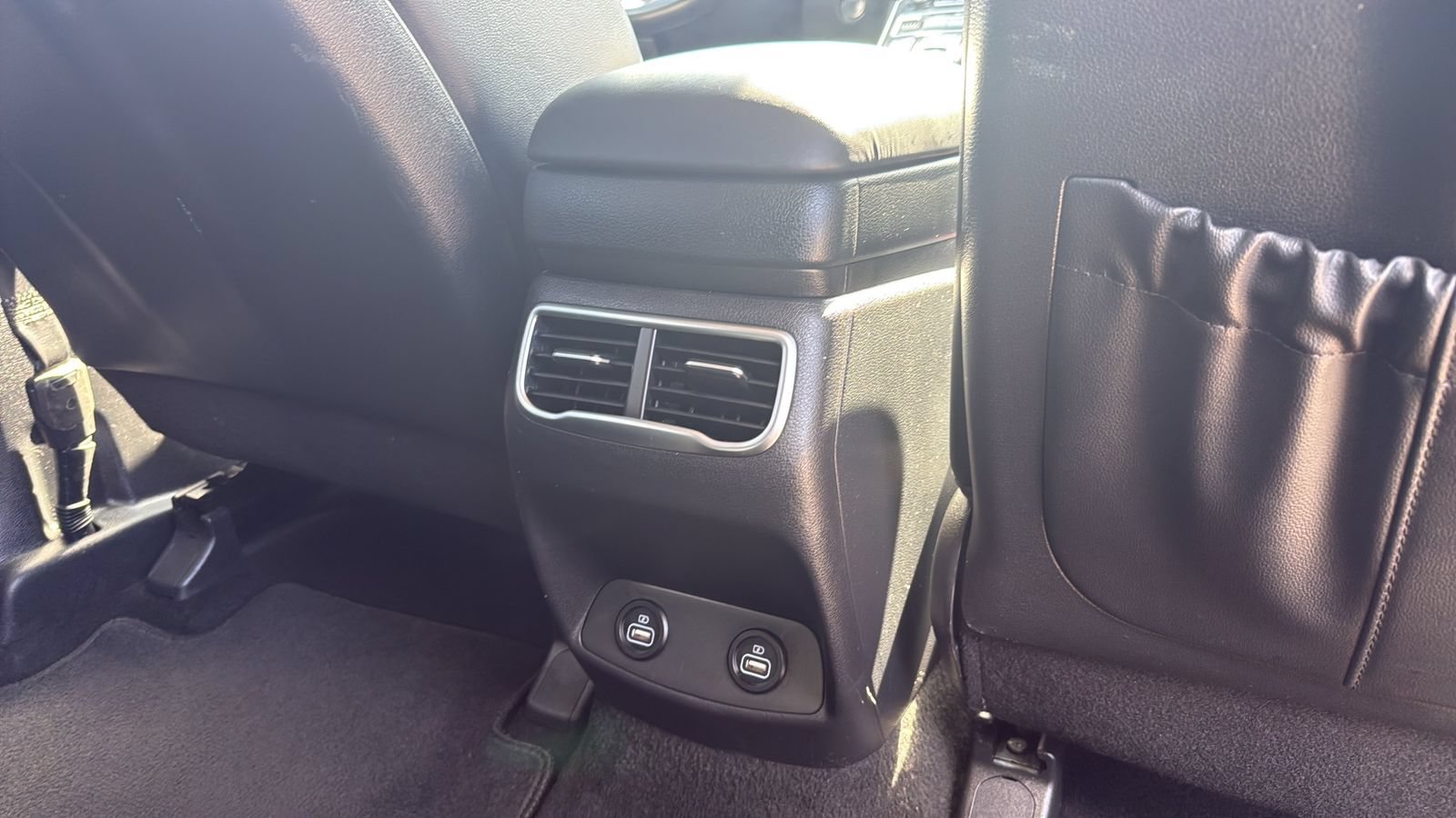 Used 2023 Hyundai Santa Fe XRT FWD image 27