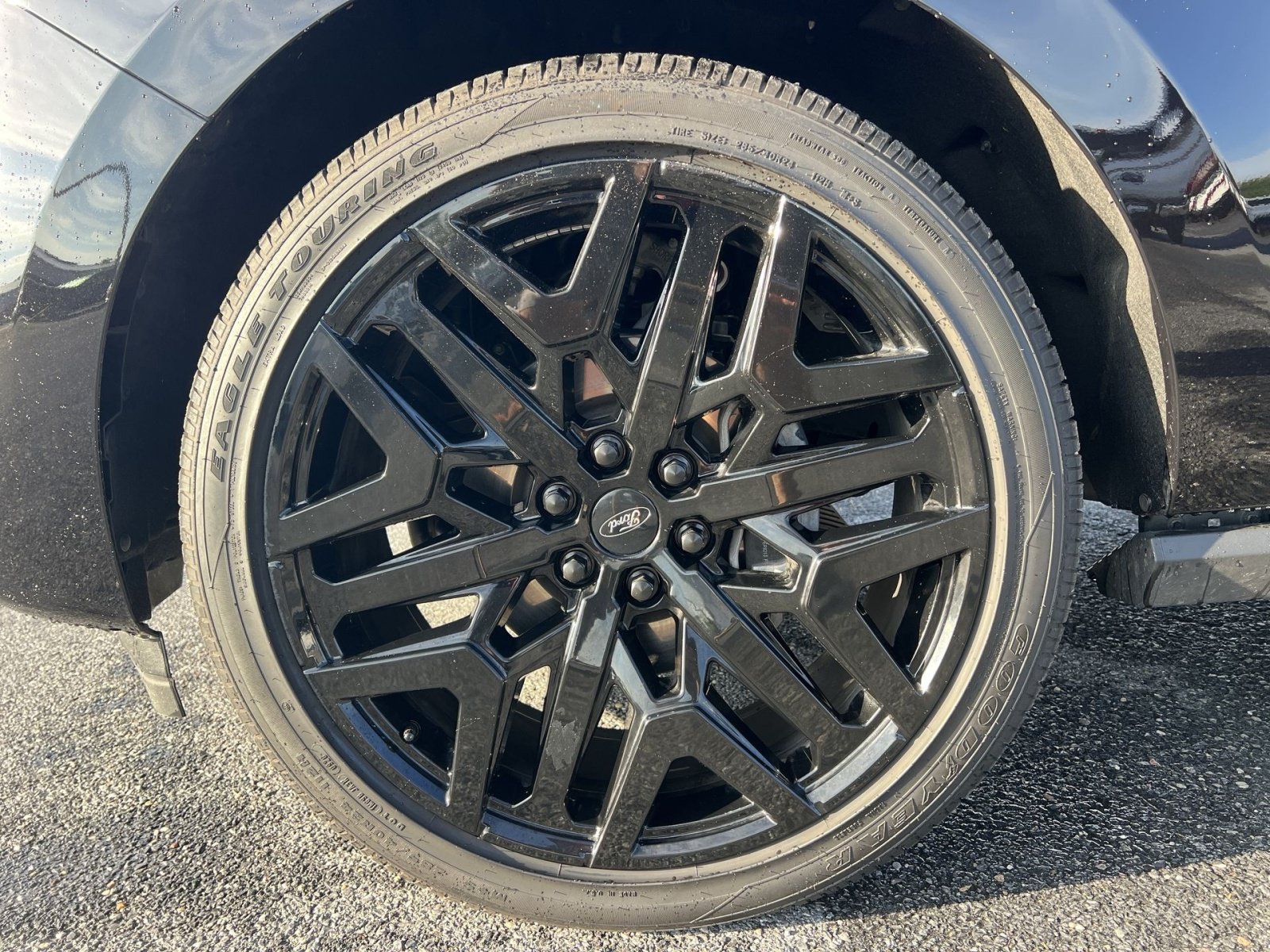 Certified 2026 Ford Expedition Platinum w/ Stealth Performance Package AWD/4WD image 12