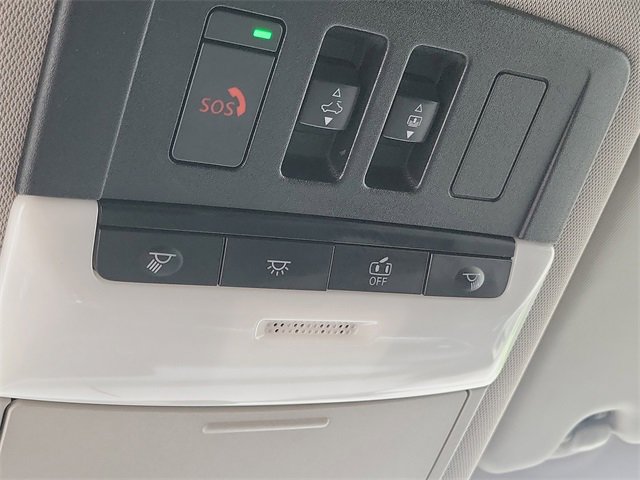 Used 2021 Nissan Rogue Platinum image 19