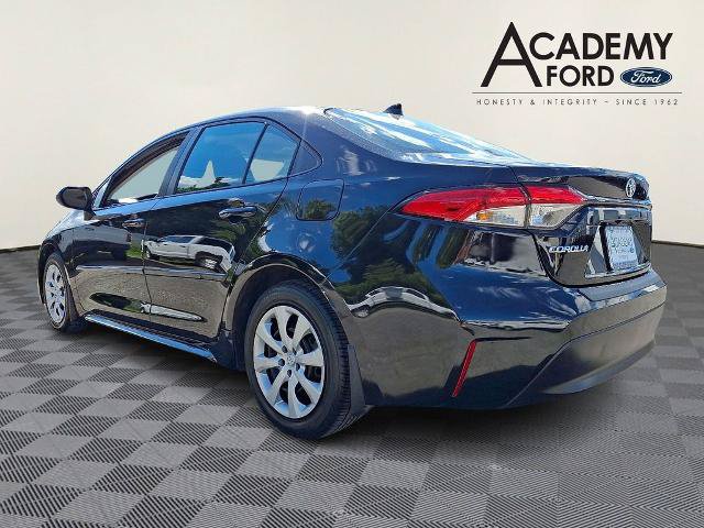 Used 2024 Toyota Corolla LE FWD image 4