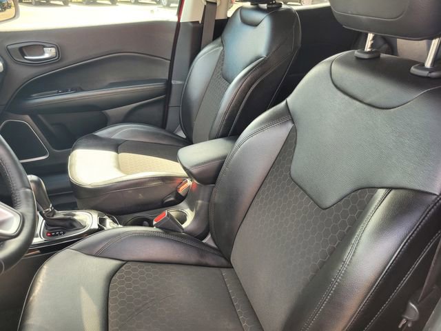 Used 2020 Jeep Compass Latitude image 11