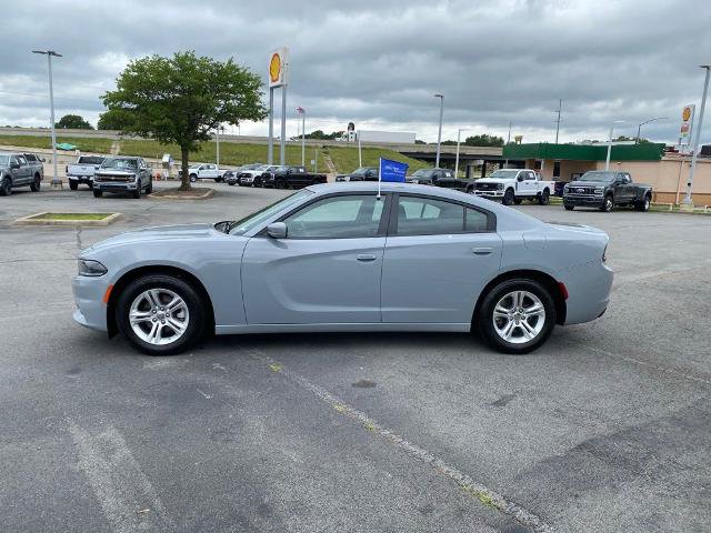 Used 2022 Dodge Charger SXT RWD image 4