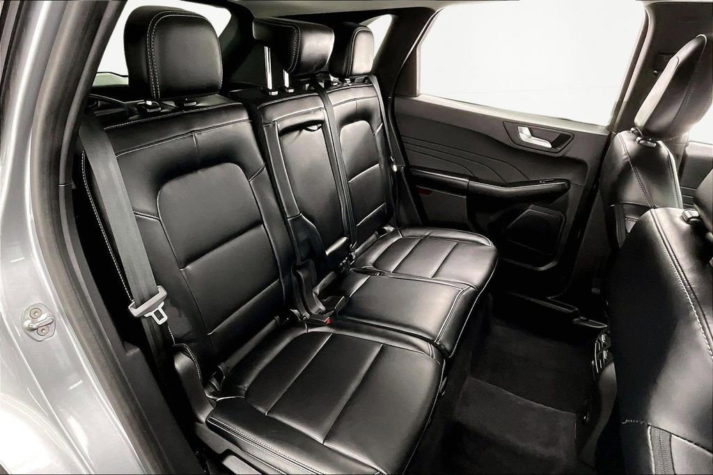 Certified 2023 Ford Escape Platinum image 27