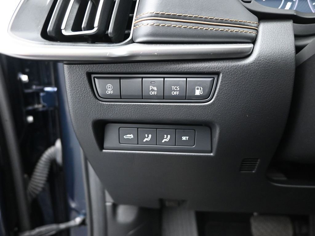 Used 2024 MAZDA CX-90 Plug-In Hybrid w/ Premium Plus image 11