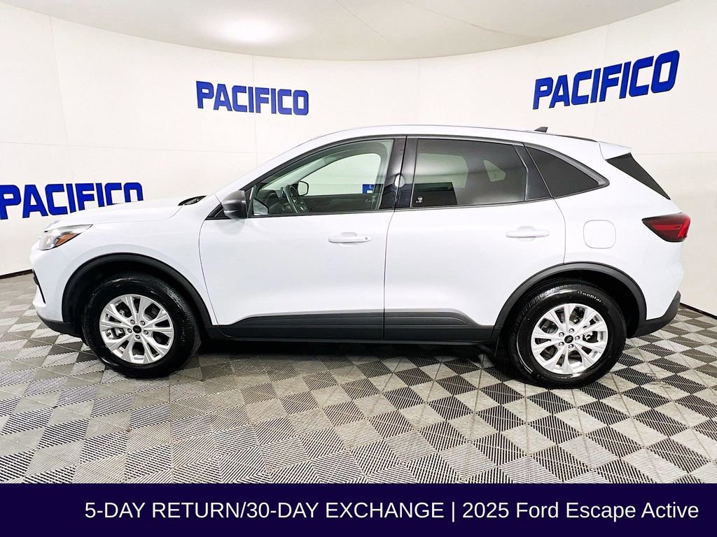 Certified 2025 Ford Escape Active image 6