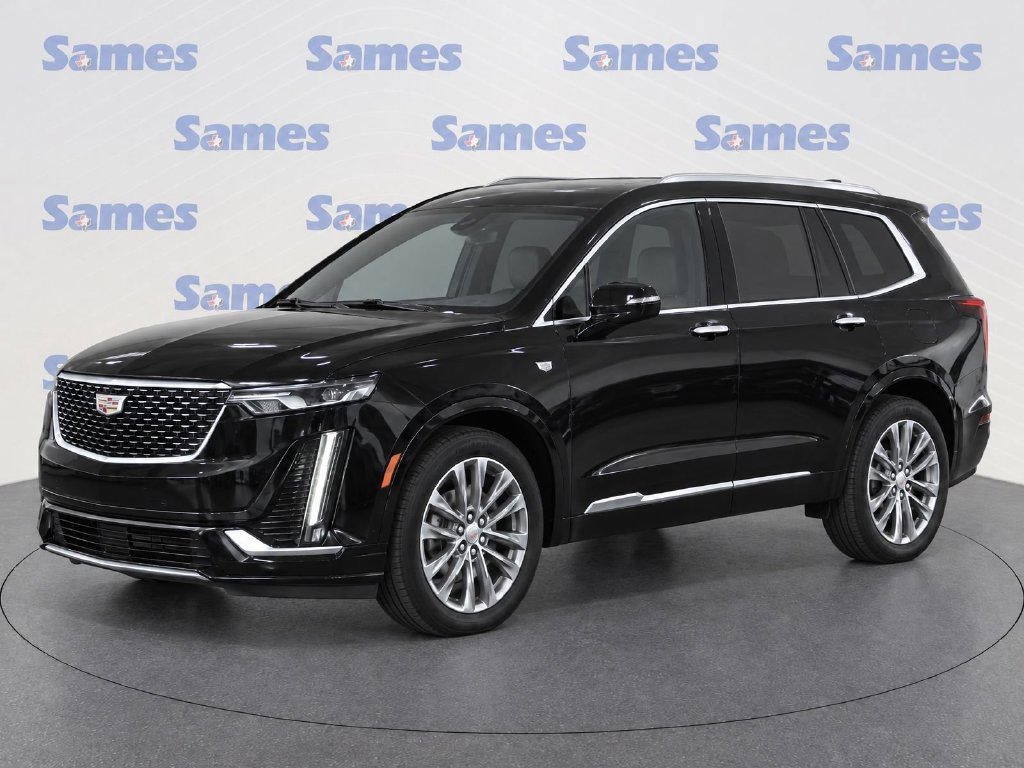 Used 2020 Cadillac XT6 Premium Luxury FWD image 2