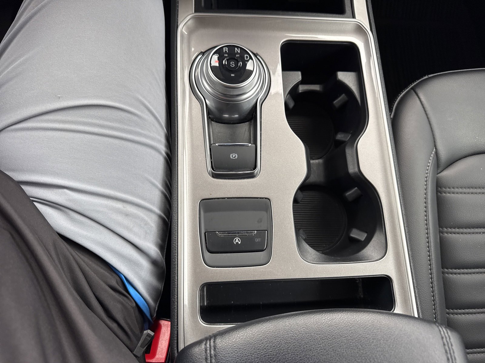 Certified 2024 Ford Edge SEL w/ Convenience Package image 33