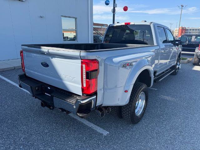 Certified 2025 Ford F350 Lariat w/ Chrome Package AWD/4WD image 8