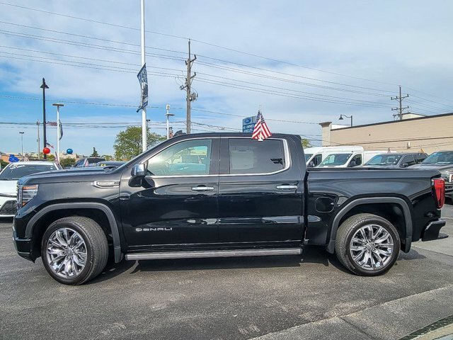 Used 2023 GMC Sierra 1500 Denali AWD/4WD image 5