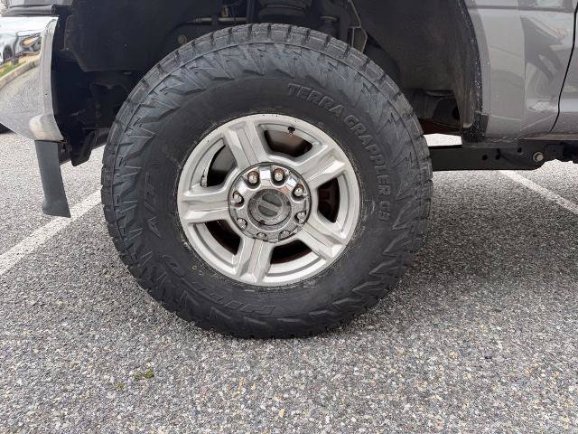 Certified 2022 Ford F250 XLT w/ XLT Premium Package AWD/4WD image 16