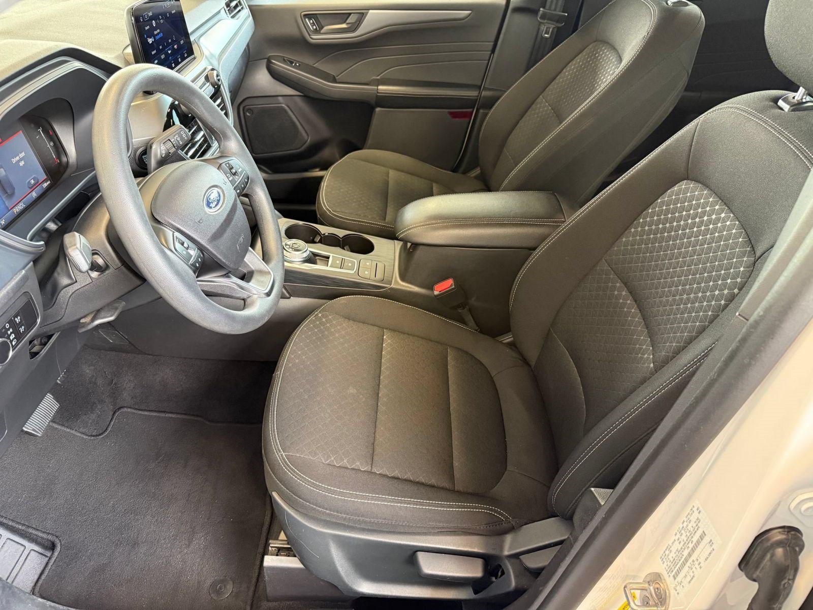 Certified 2025 Ford Escape Active FWD image 5
