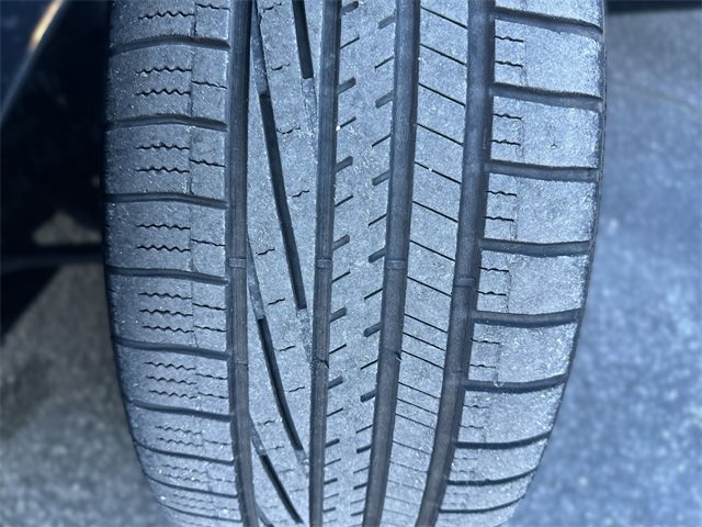 Used 2023 Dodge Challenger R/T w/ Plus Package image 11