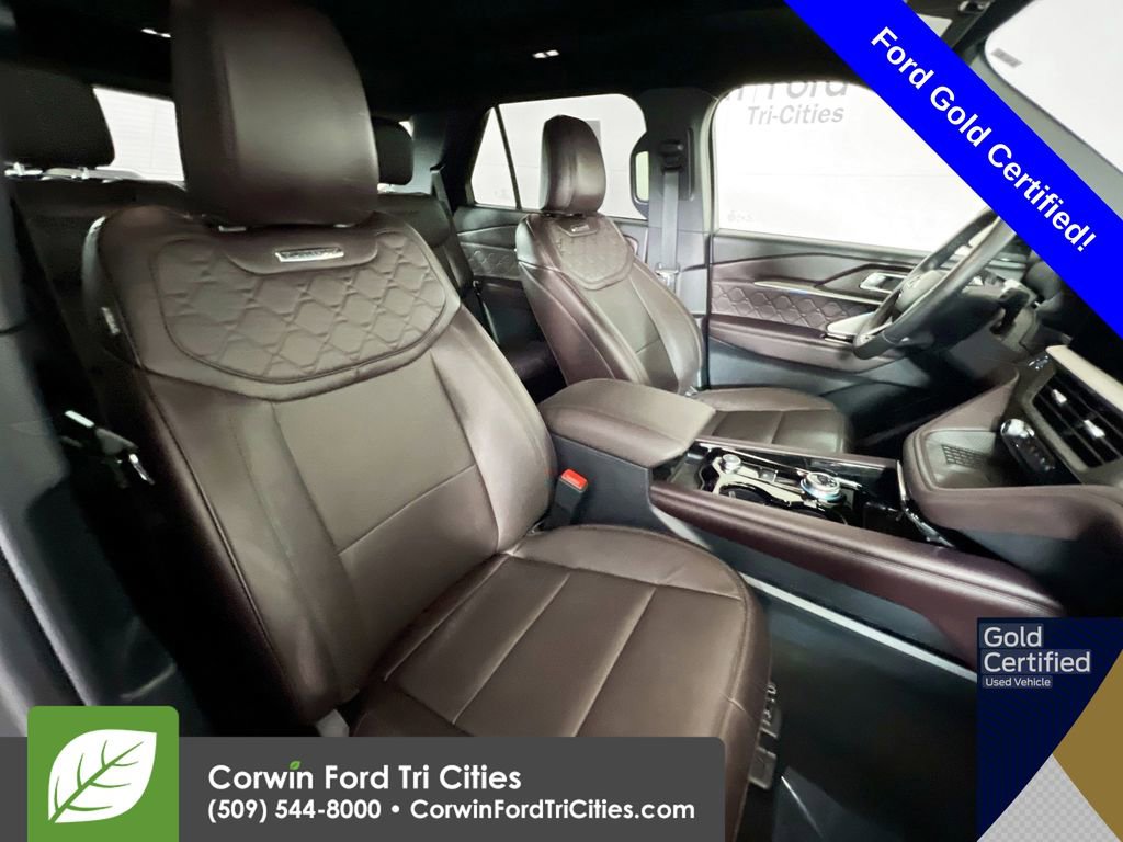Certified 2025 Ford Explorer Platinum w/ LUX Leather Package image 18