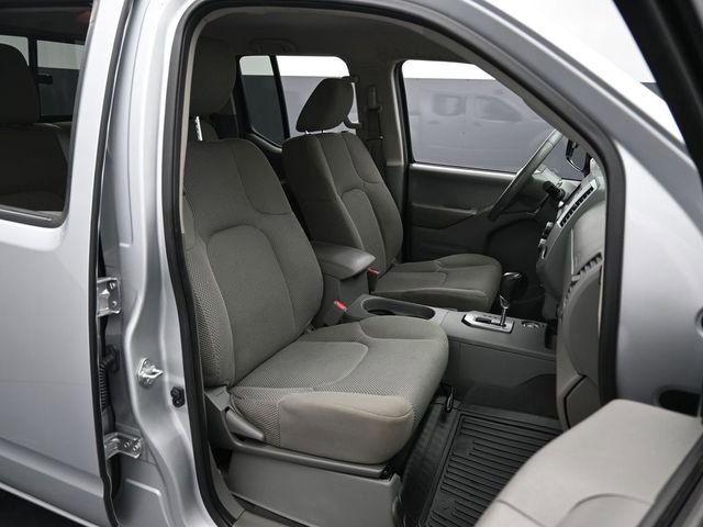 Used 2021 Nissan Frontier SV image 26