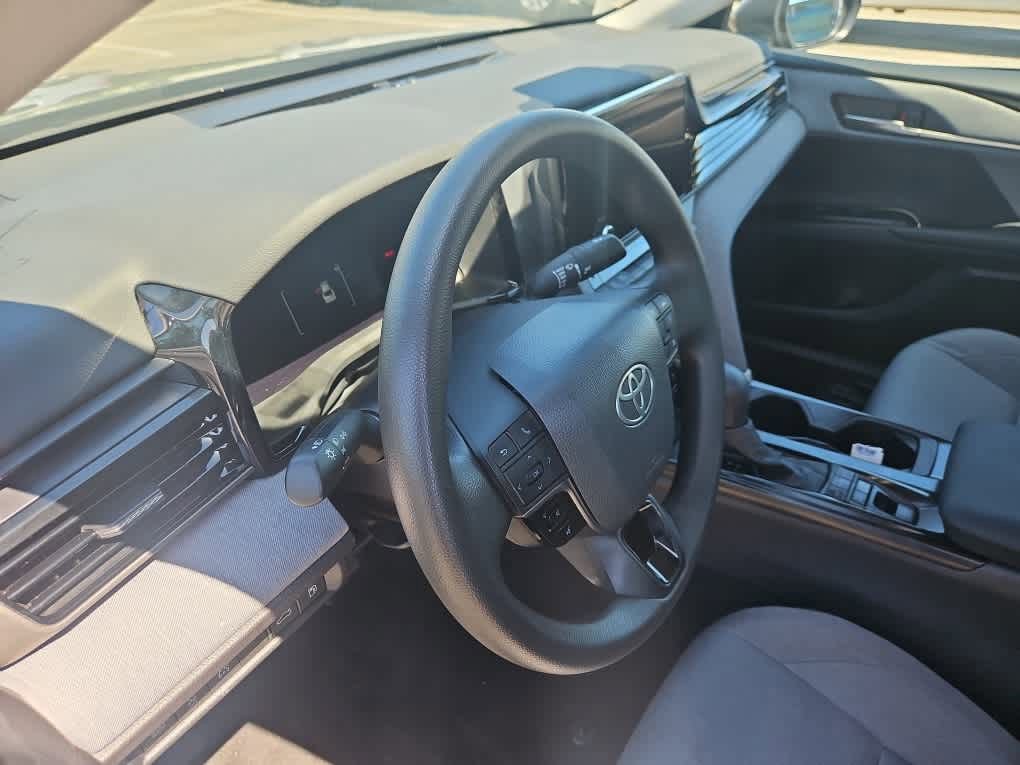 Used 2026 Toyota Camry LE w/ Convenience Package FWD image 2