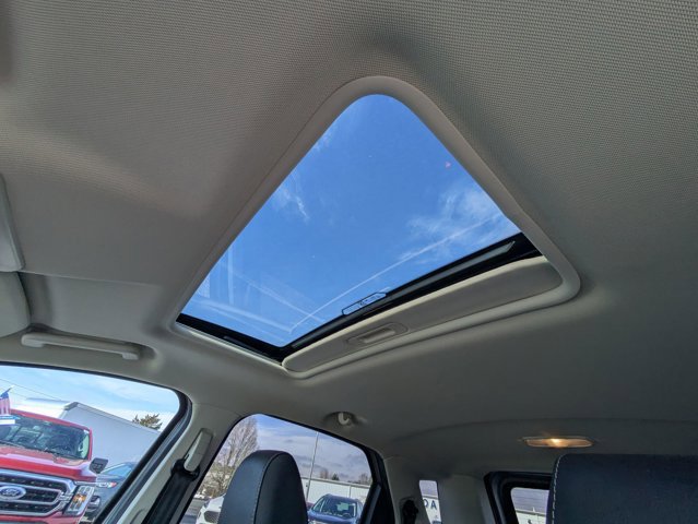 Certified 2022 Ford EcoSport SES image 22