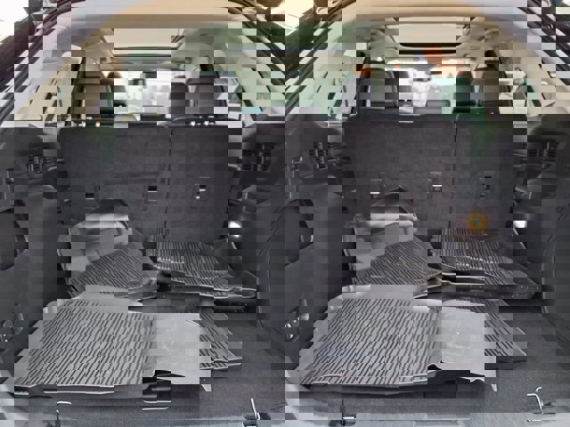 Certified 2024 Ford Edge Titanium w/ Class II Trailer Tow Package image 22