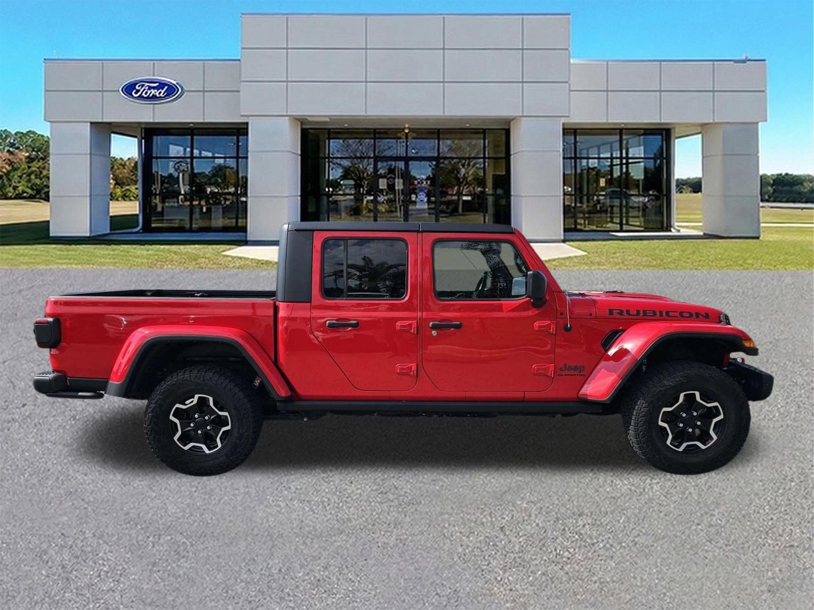 Used 2020 Jeep Gladiator Rubicon AWD/4WD image 3