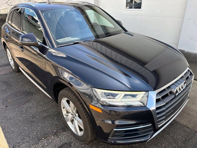 Used 2019 Audi Q5 2.0T Premium Plus w/ Premium Plus Package AWD/4WD image 7