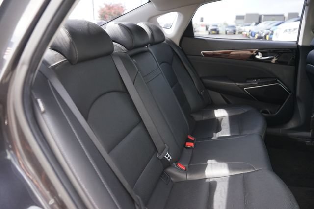 Used 2019 Kia Cadenza Technology FWD image 17
