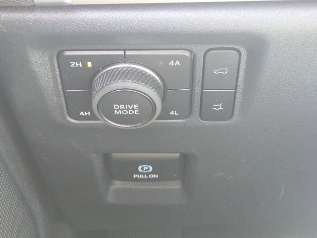 Certified 2025 Ford Expedition Active AWD/4WD image 28
