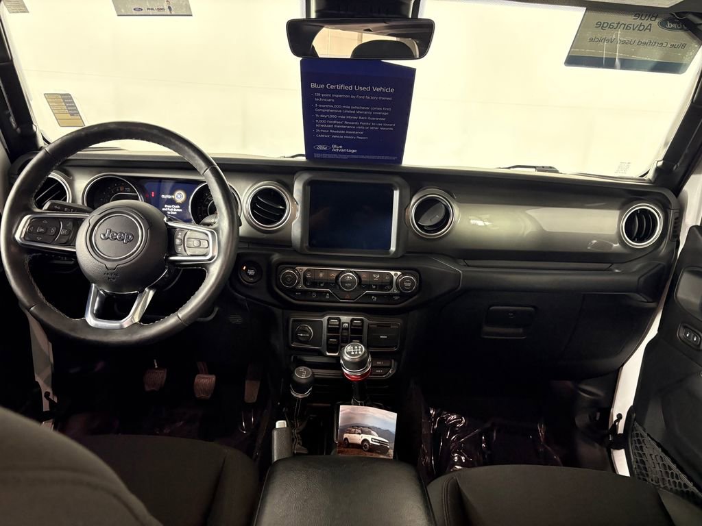 Used 2020 Jeep Gladiator Overland AWD/4WD image 25