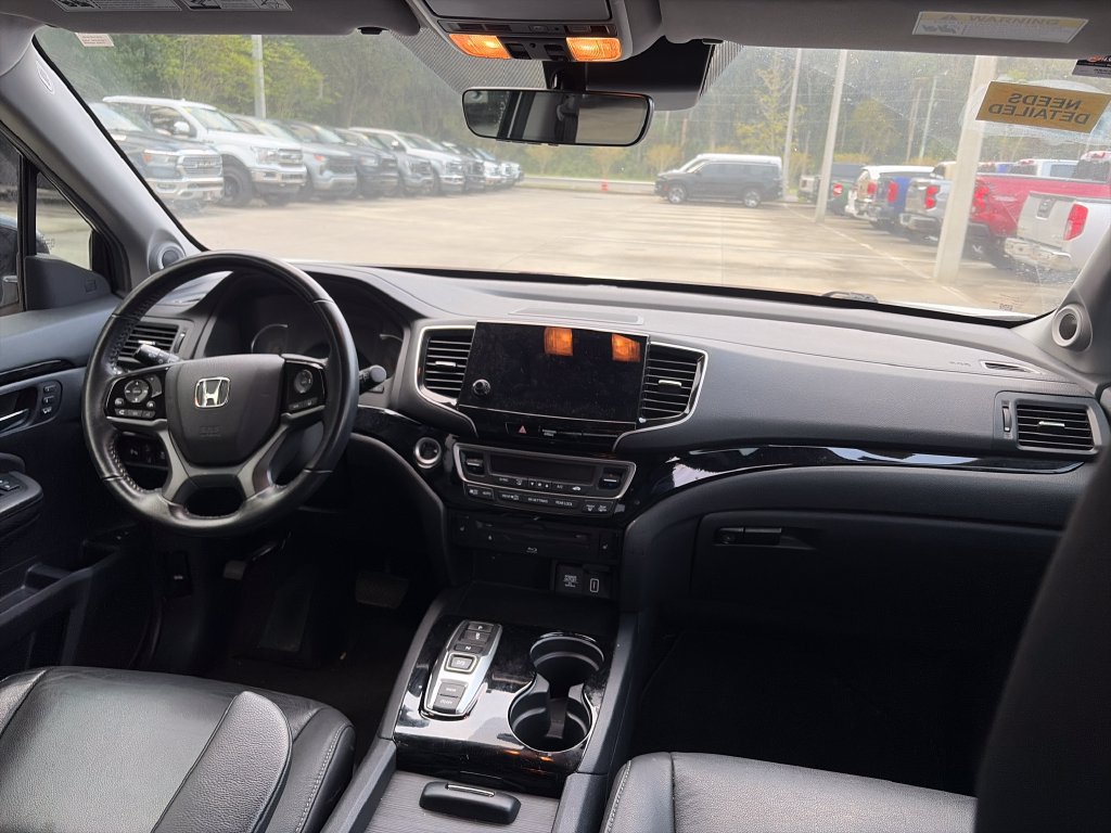 Used 2021 Honda Pilot Touring image 7