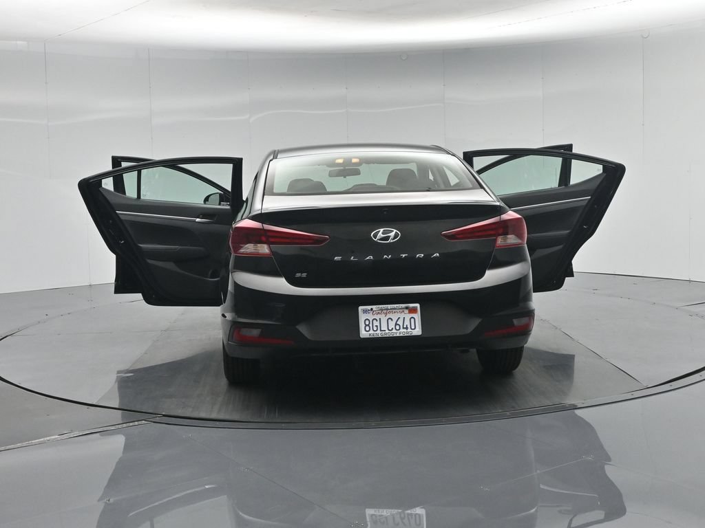 Used 2019 Hyundai Elantra SE w/ Cargo Package FWD image 33