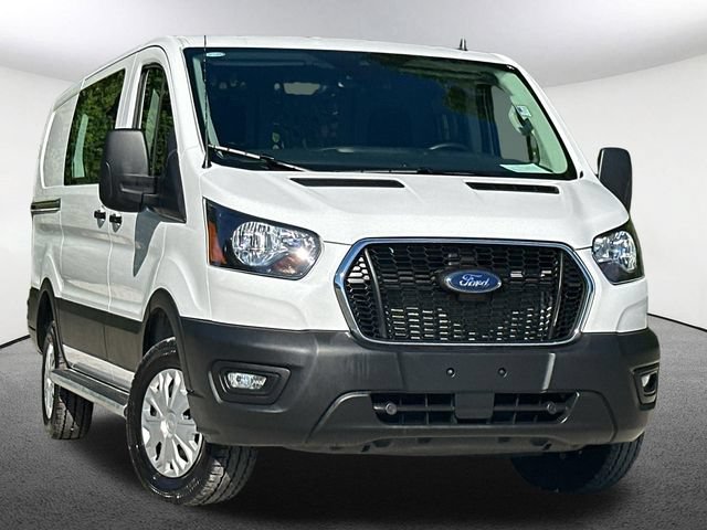Certified 2025 Ford Transit 250 Low Roof w/ Exterior Upgrade Package RWD image 2