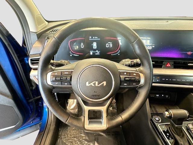 Used 2023 Kia Sportage EX image 10