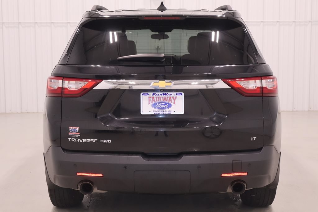 Used 2020 Chevrolet Traverse LT w/ LPO, Floor Liner Package AWD/4WD image 9