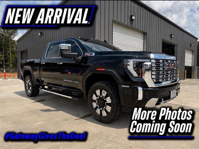 Used 2024 GMC Sierra 2500 Denali w/ Denali Reserve Package AWD/4WD image 1
