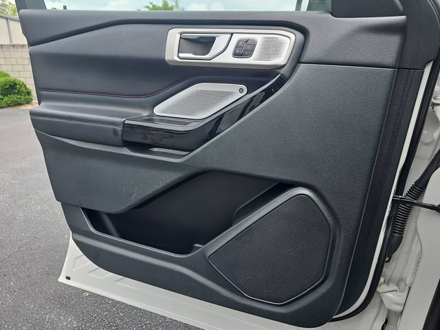 Certified 2024 Ford Explorer ST w/ Equipment Group 401A AWD/4WD image 35