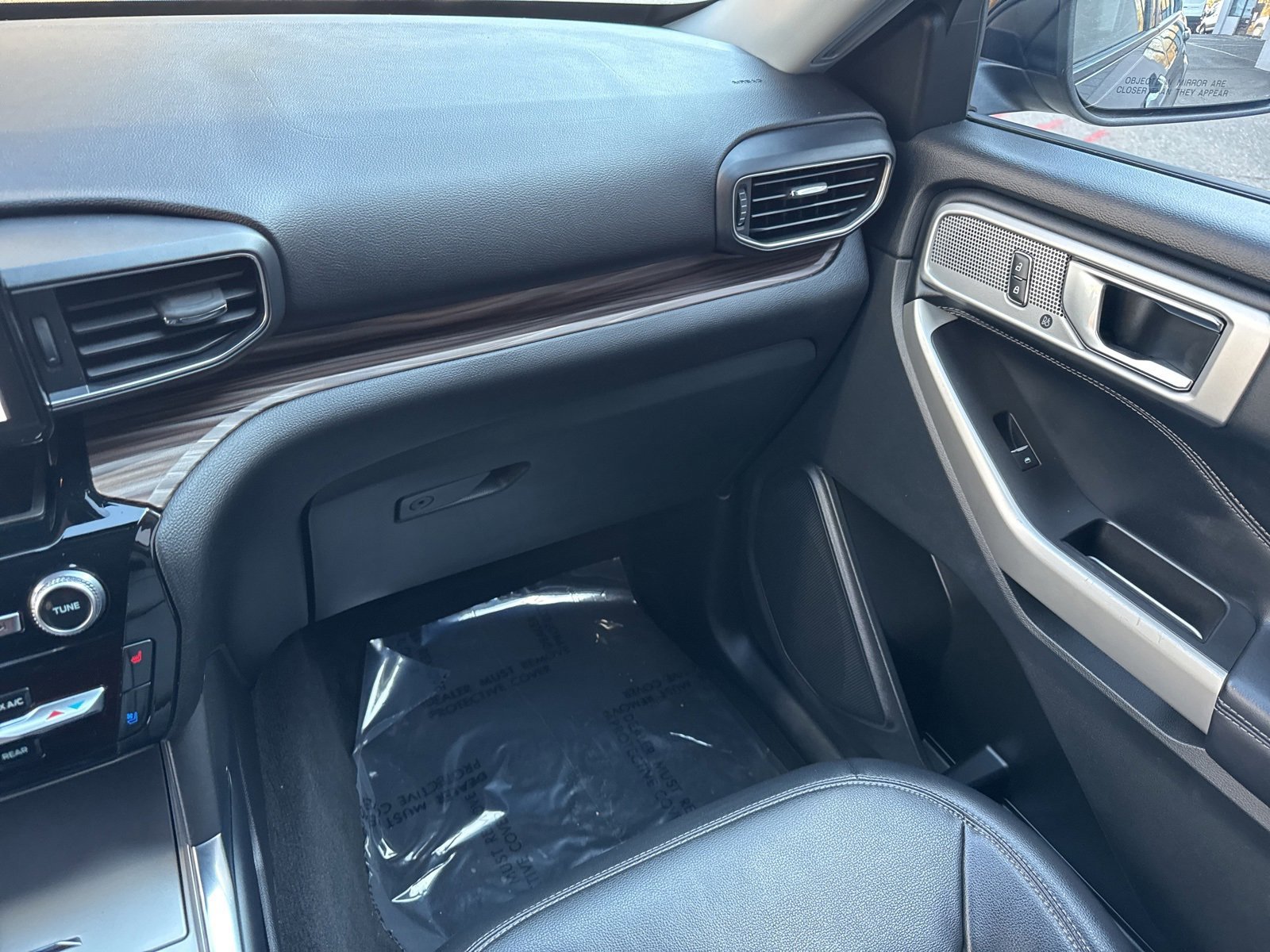 Certified 2022 Ford Explorer Limited w/ Equipment Group 301A image 36