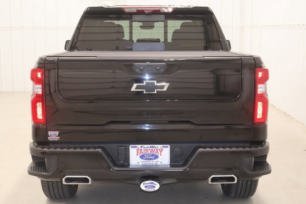 Used 2022 Chevrolet Silverado 1500 High Country w/ High Country Premium Package image 5