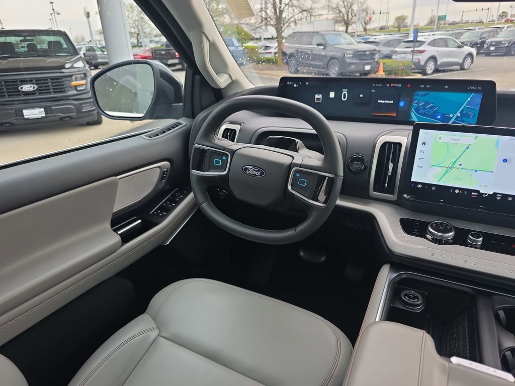 Certified 2025 Ford Expedition Max Active AWD/4WD image 26