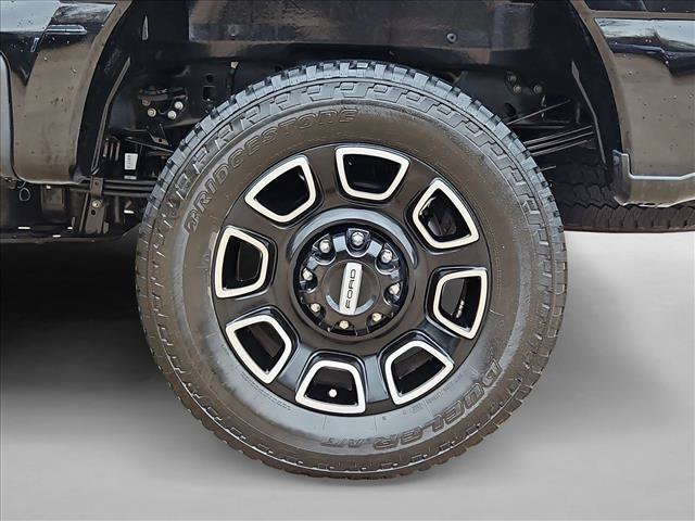 Certified 2025 Ford F250 Platinum AWD/4WD image 24