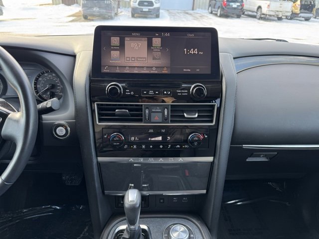 Used 2021 Nissan Armada SV w/ SV Appearance Package image 7