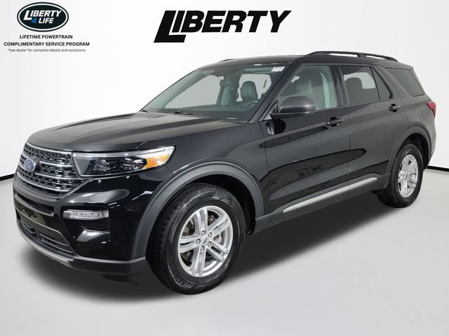 Certified 2023 Ford Explorer XLT w/ Equipment Group 202A AWD/4WD image 9
