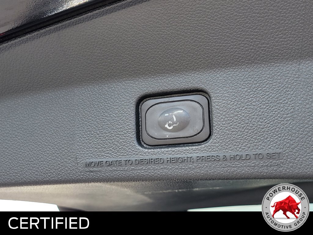Certified 2018 Ford Explorer XLT w/ Equipment Group 202A AWD/4WD image 15
