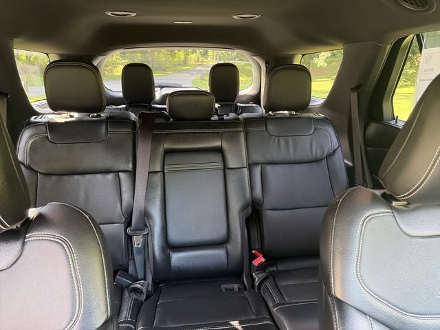 Certified 2020 Ford Explorer ST w/ Premium Technology Package AWD/4WD image 16