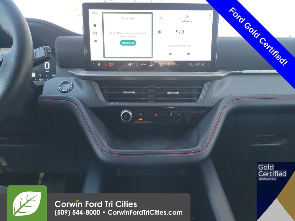 Certified 2025 Ford Explorer ST-Line AWD/4WD image 30