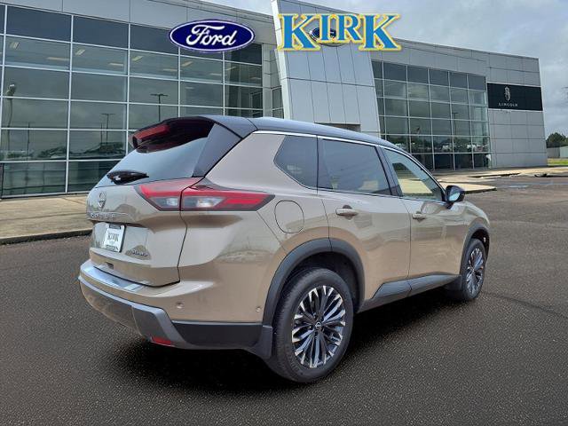 Used 2025 Nissan Rogue SL w/ Tech Package AWD/4WD image 5