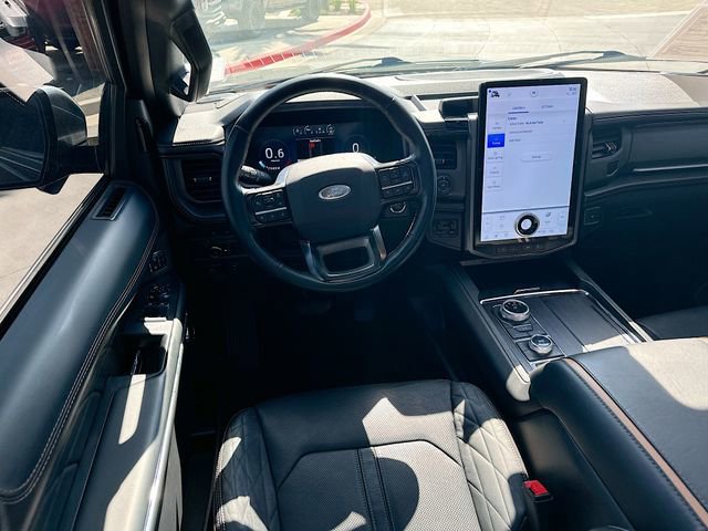 Certified 2023 Ford Expedition Max Platinum image 25