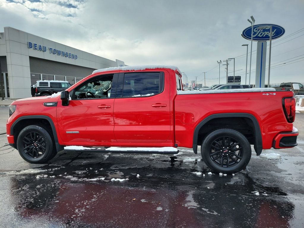 Used 2025 GMC Sierra 1500 Elevation w/ Preferred Package image 7