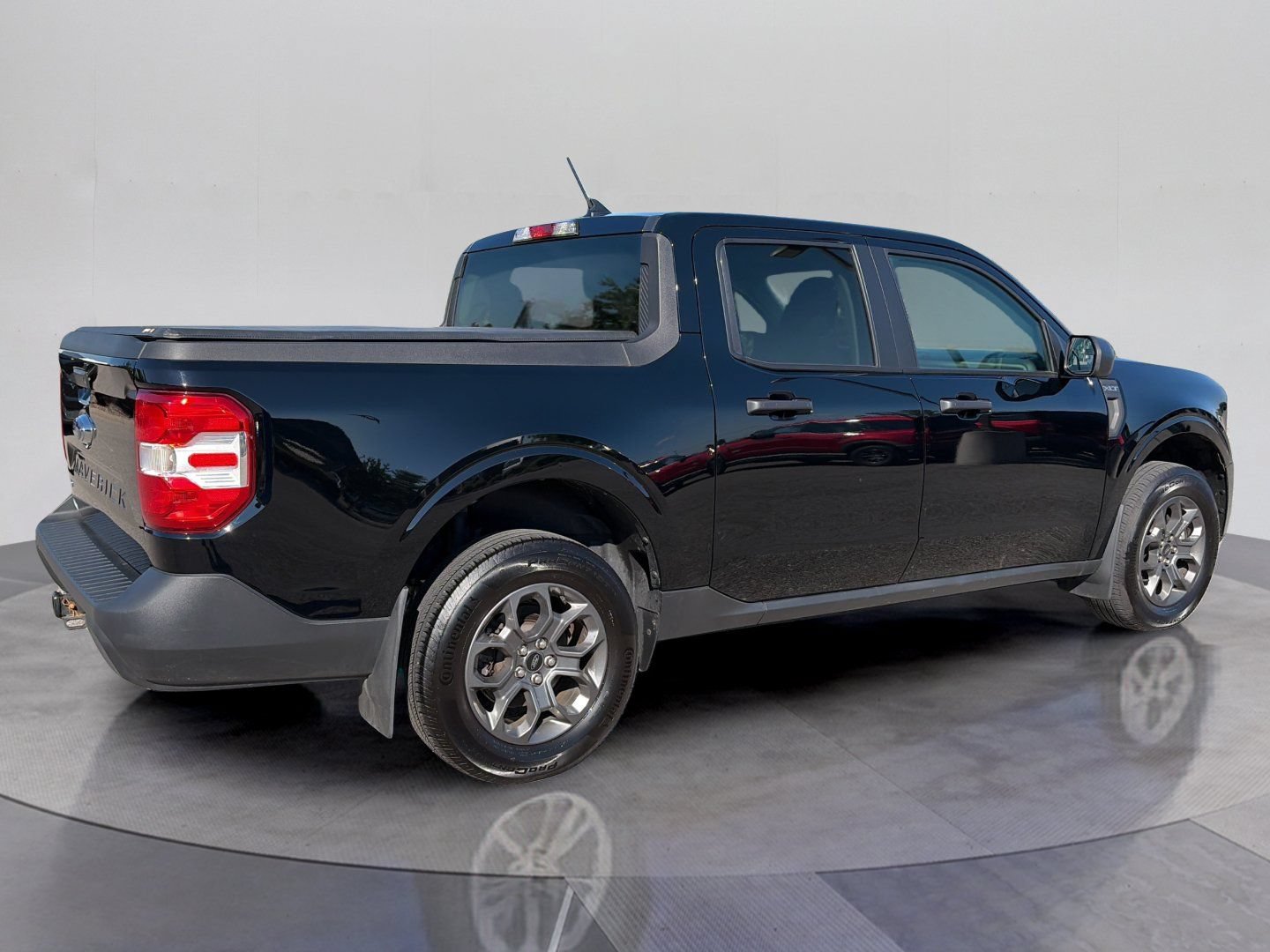 Certified 2023 Ford Maverick XLT FWD image 6
