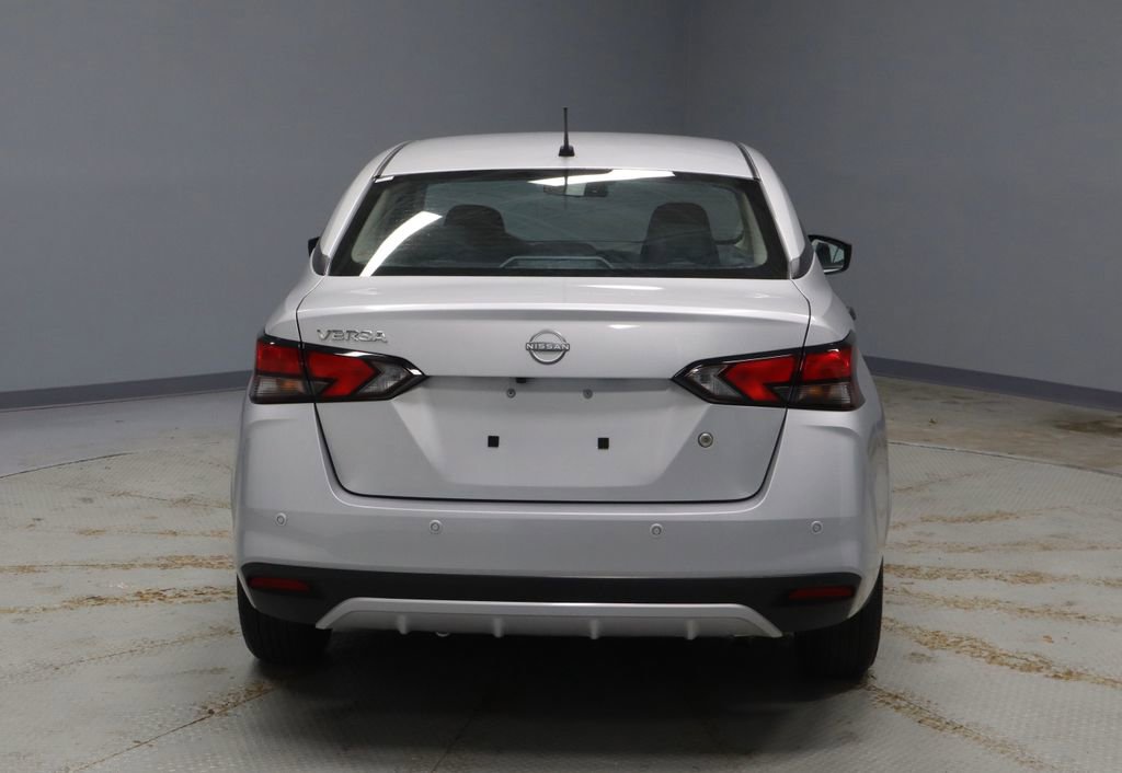 Used 2024 Nissan Versa S image 9