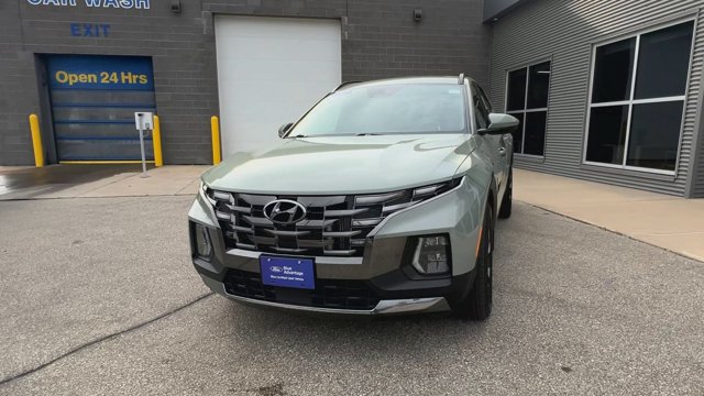 Used 2022 Hyundai Santa Cruz Limited AWD/4WD image 4