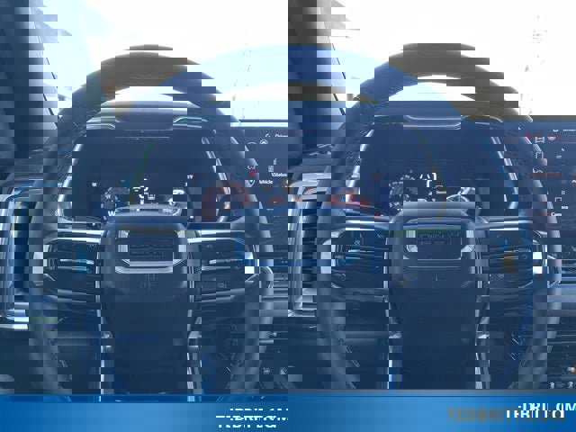 Used 2023 GMC Canyon Denali image 28