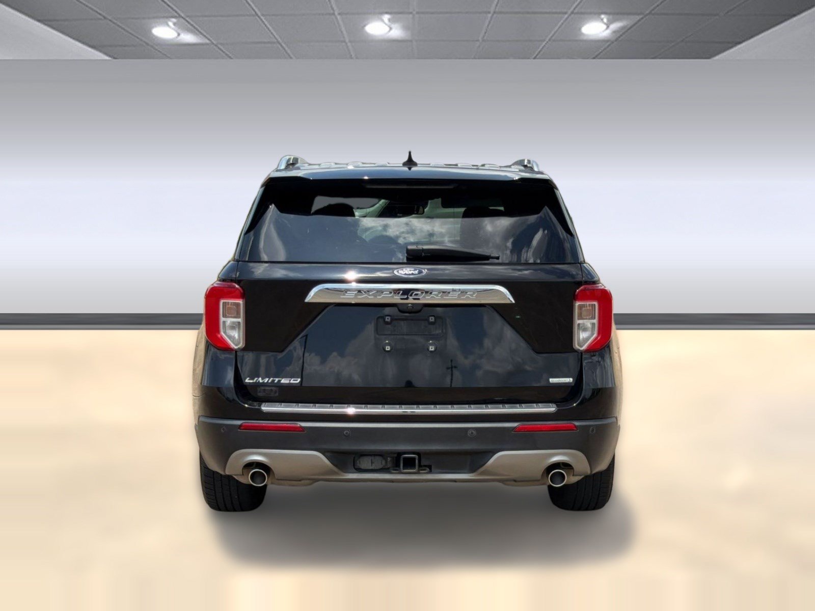 Certified 2020 Ford Explorer Limited w/ Class III Trailer Tow Package RWD image 10